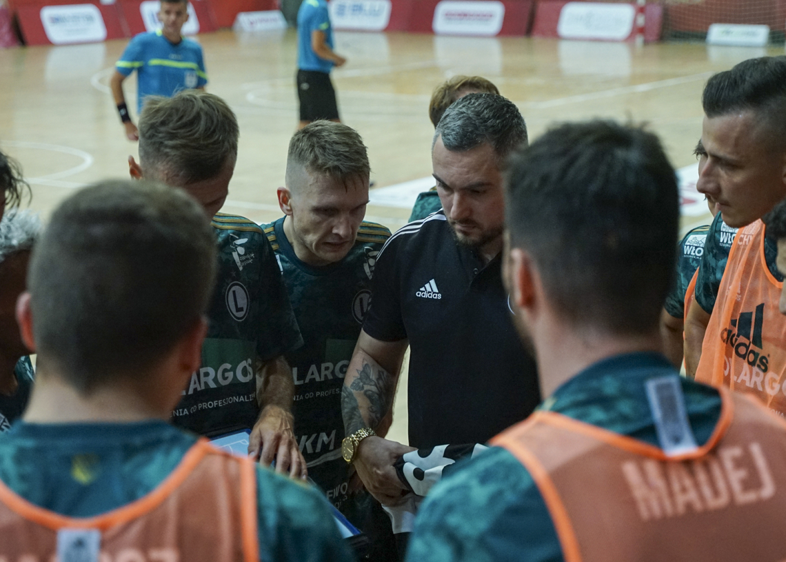Widzew gromi Legię w meczu futsalu [ZDJĘCIA]