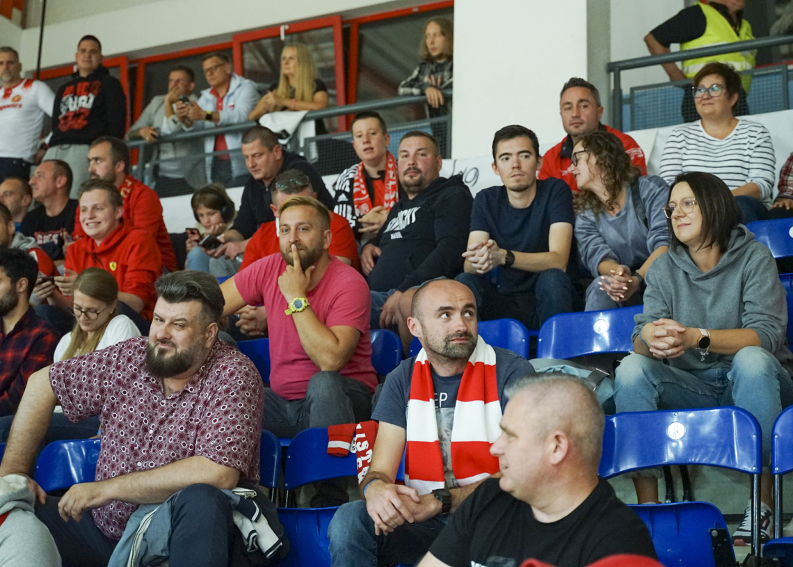 Widzew gromi Legię w meczu futsalu [ZDJĘCIA]