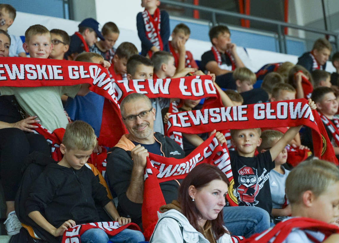 Widzew gromi Legię w meczu futsalu [ZDJĘCIA]