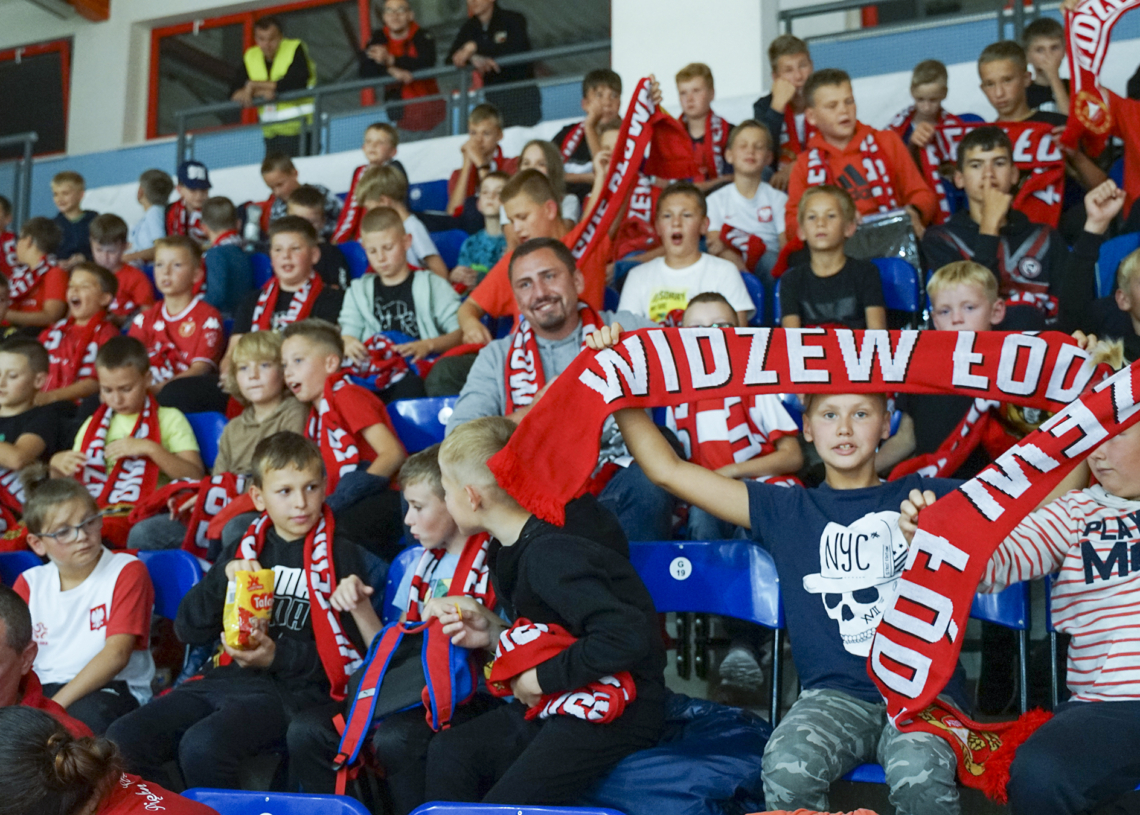 Widzew gromi Legię w meczu futsalu [ZDJĘCIA]