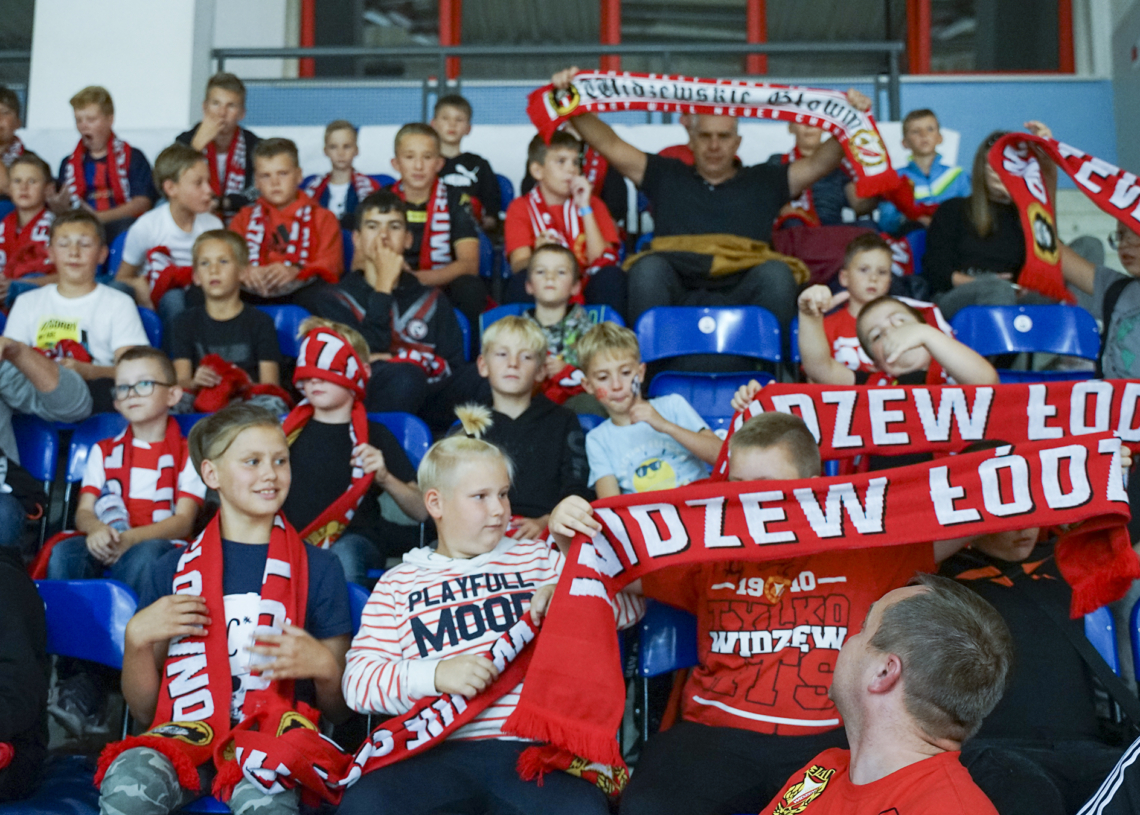 Widzew gromi Legię w meczu futsalu [ZDJĘCIA]