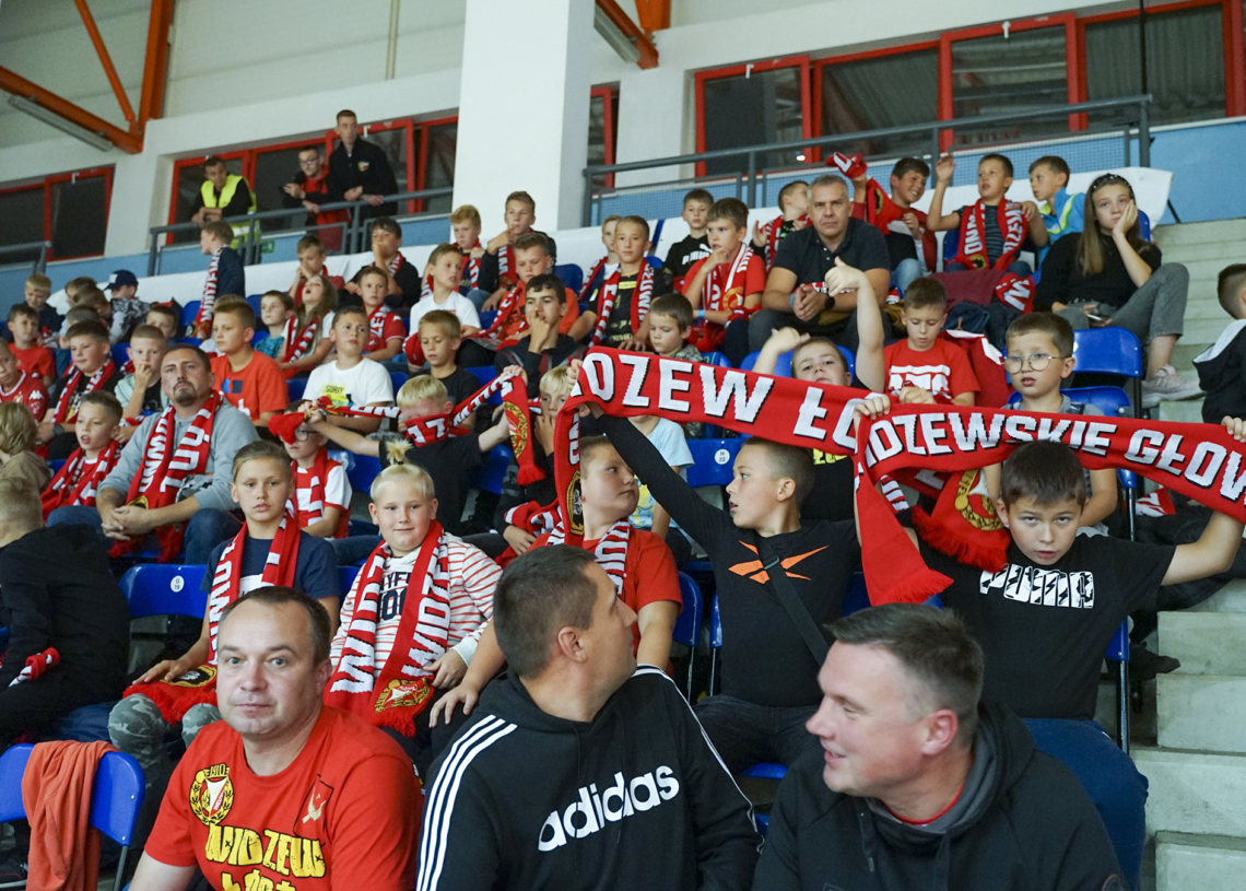 Widzew gromi Legię w meczu futsalu [ZDJĘCIA]