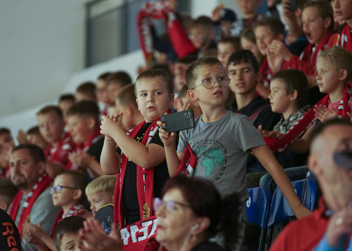 Widzew gromi Legię w meczu futsalu [ZDJĘCIA]