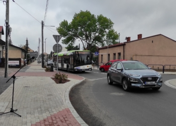 Zakończono rozbudowę drogi wojewódzkiej 713