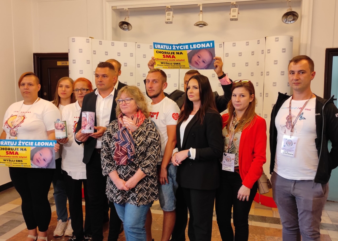 Apel radnych o wsparcie leczenia dzieci chorych na SMA