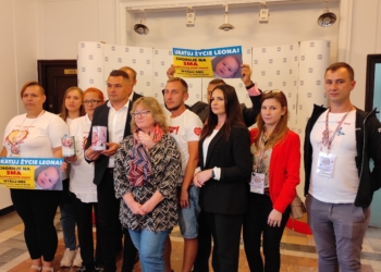 Apel łódzkich radnych do premiera o wsparcie leczenia dzieci chorych na SMA 4 Apel radnych o wsparcie leczenia dzieci chorych na SMA
