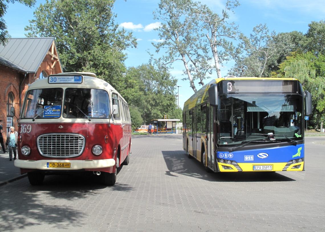 44. Dni Pabianic. Parada autobusów