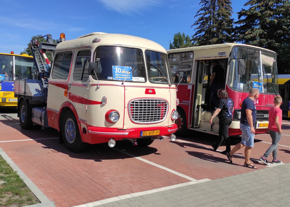 44. Dni Pabianic. Parada autobusów