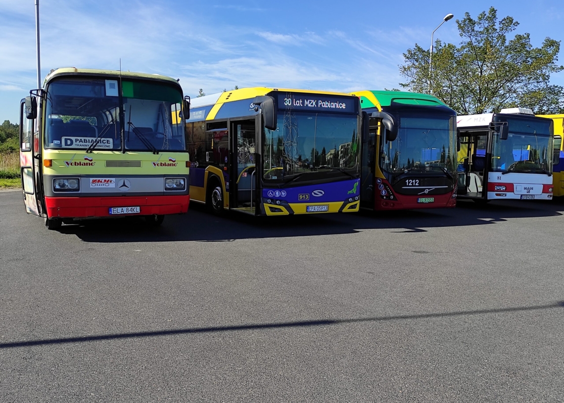 44. Dni Pabianic. Parada autobusów
