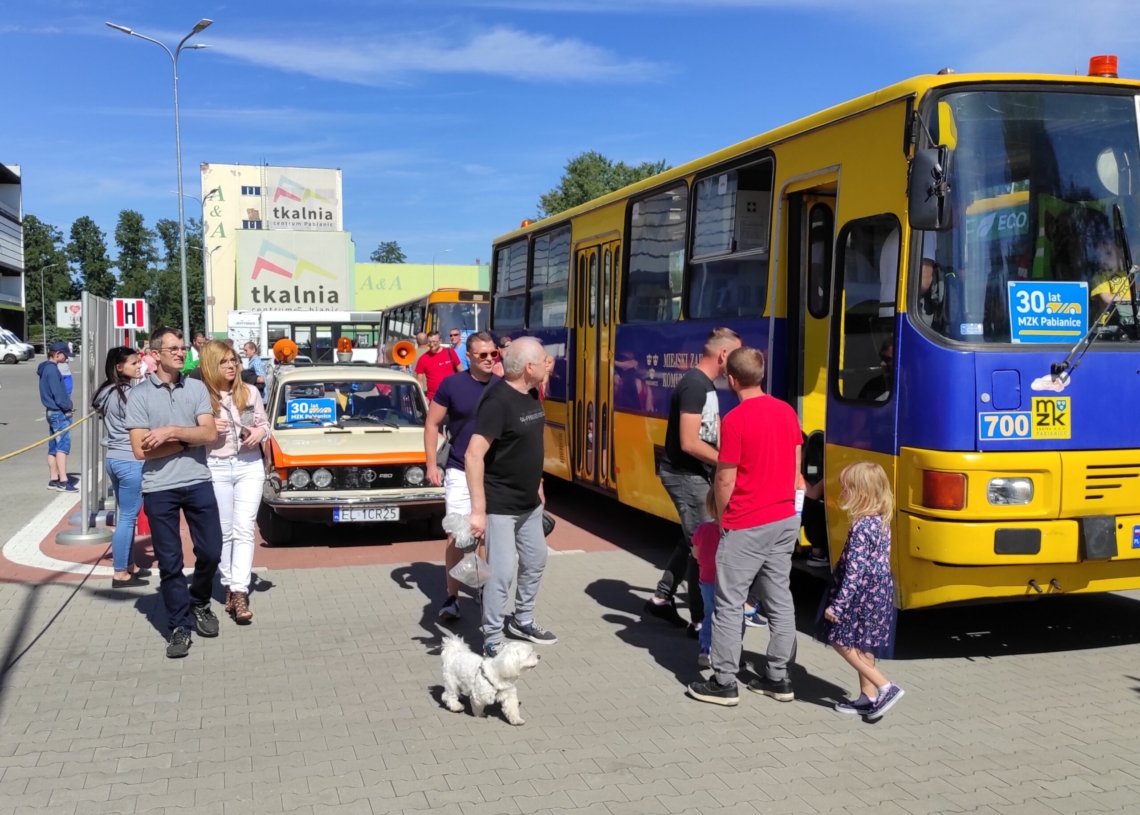 44. Dni Pabianic. Parada autobusów