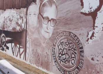 Historia wspaniałych, zwykłych ludzi - mural w Warcie