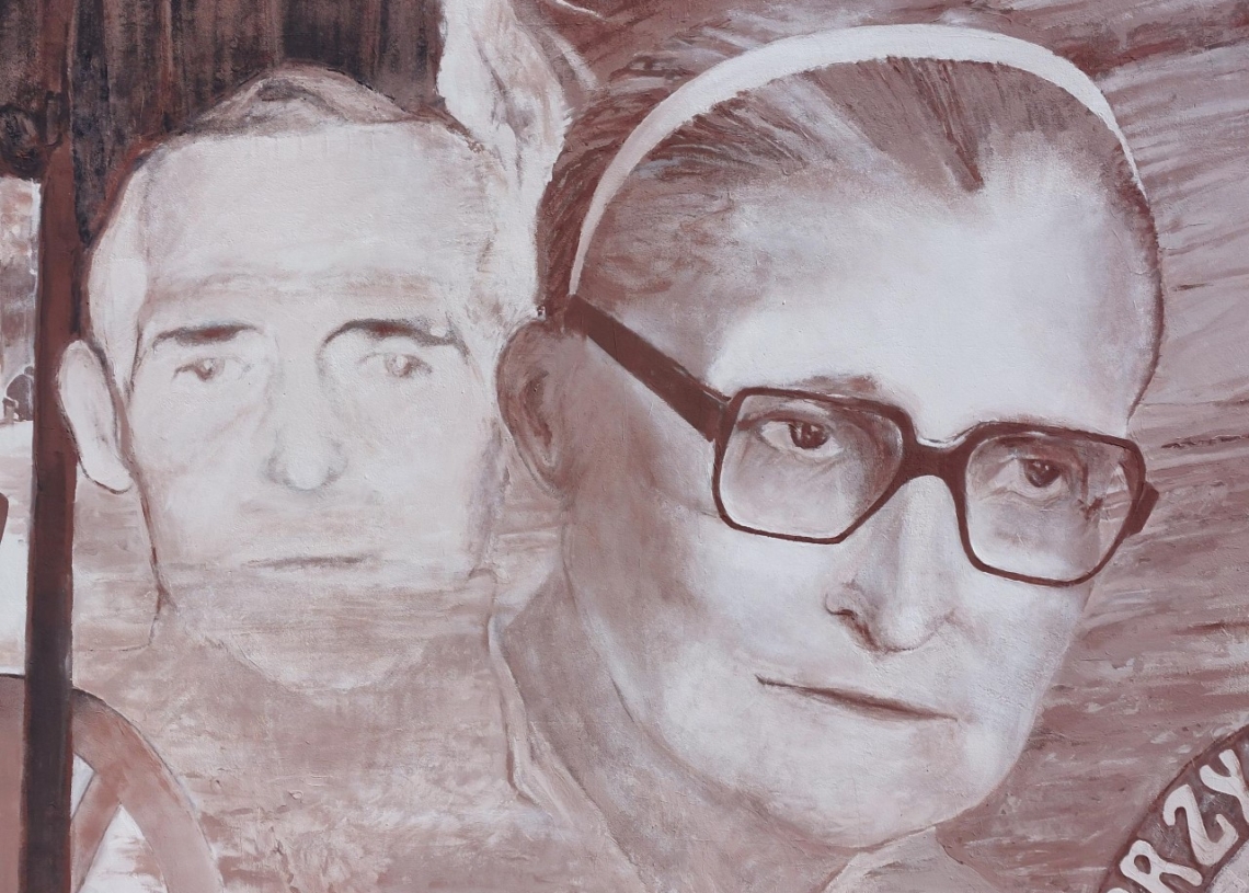 Historia wspaniałych, zwykłych ludzi - mural w Warcie