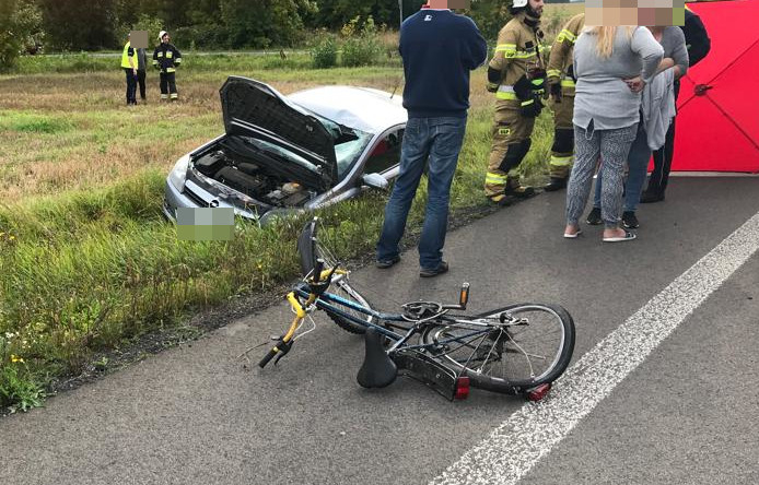 Śmiertelny wypadek na DK74. Zginęła rowerzystka 1 Śmiertelny wypadek na DK74,