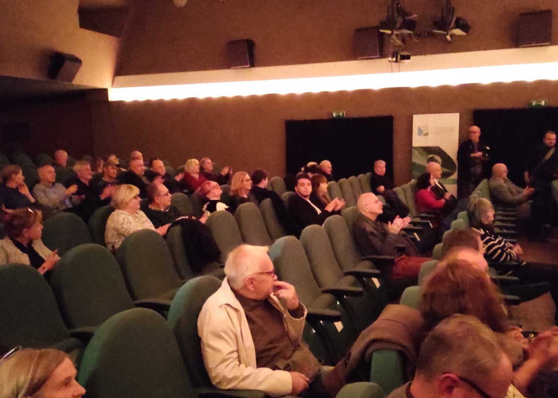 Niemiecki film "Dzikie Pszczoły" wygrał XIX Międzynarodowy Festiwal Filmów Przyrodniczych