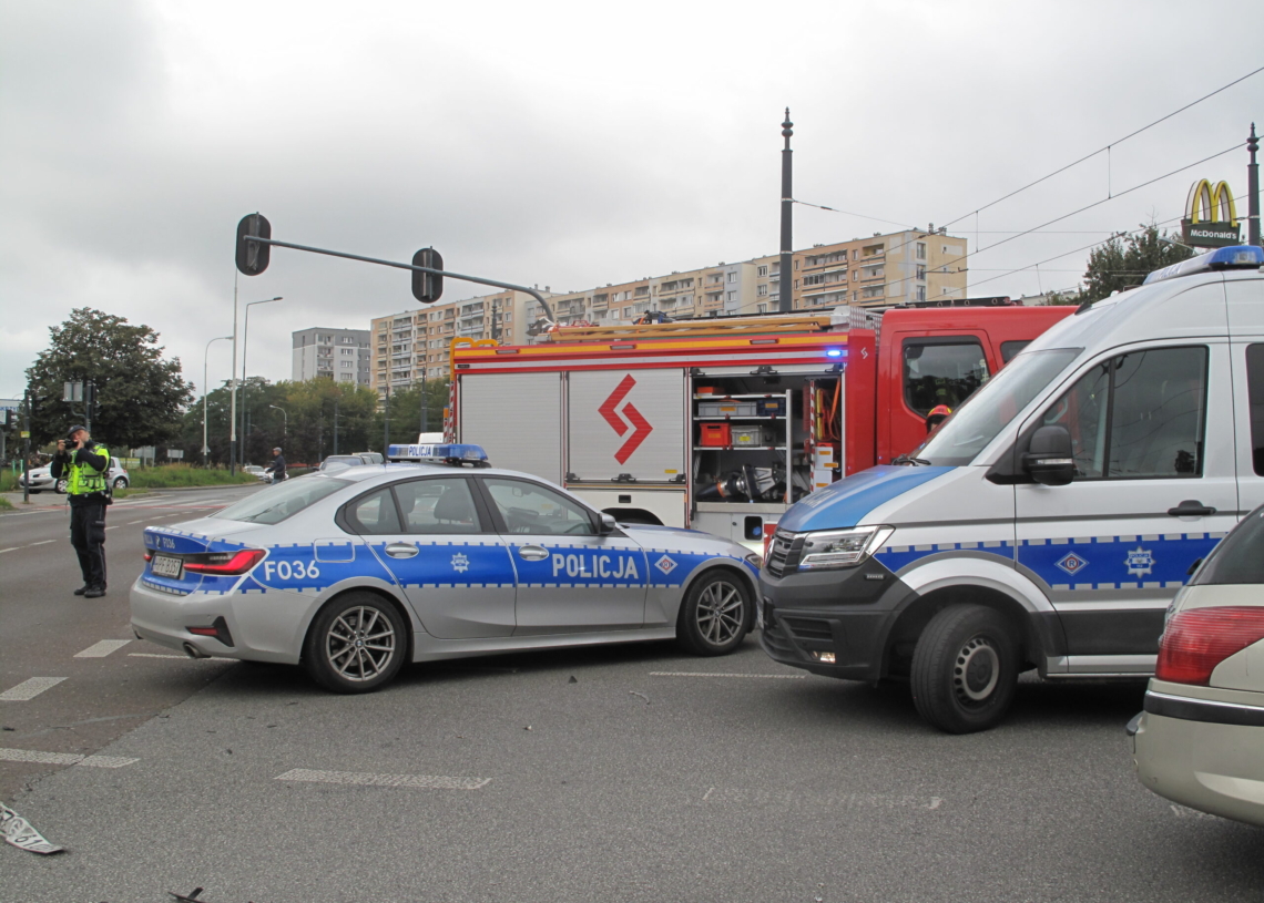 Wypadek z udziałem karetki w Łodzi