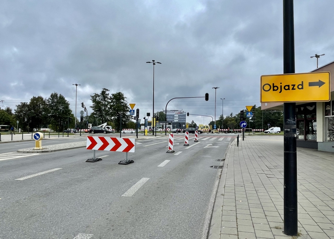 Remont sygnalizacji na skrzyżowaniu Aleksandrowskiej i Szparagowej daje się we znaki. Potrwa do 28 września