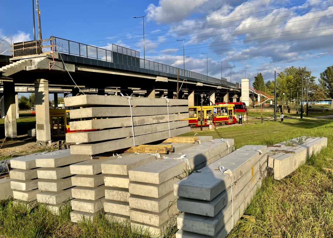 Remont wiaduktu na Dąbrowskiego. Wykonano już 3/4 prac