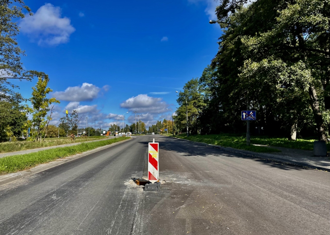 Remont Kaczeńcowej na pierwszym odcinku dobiega końca