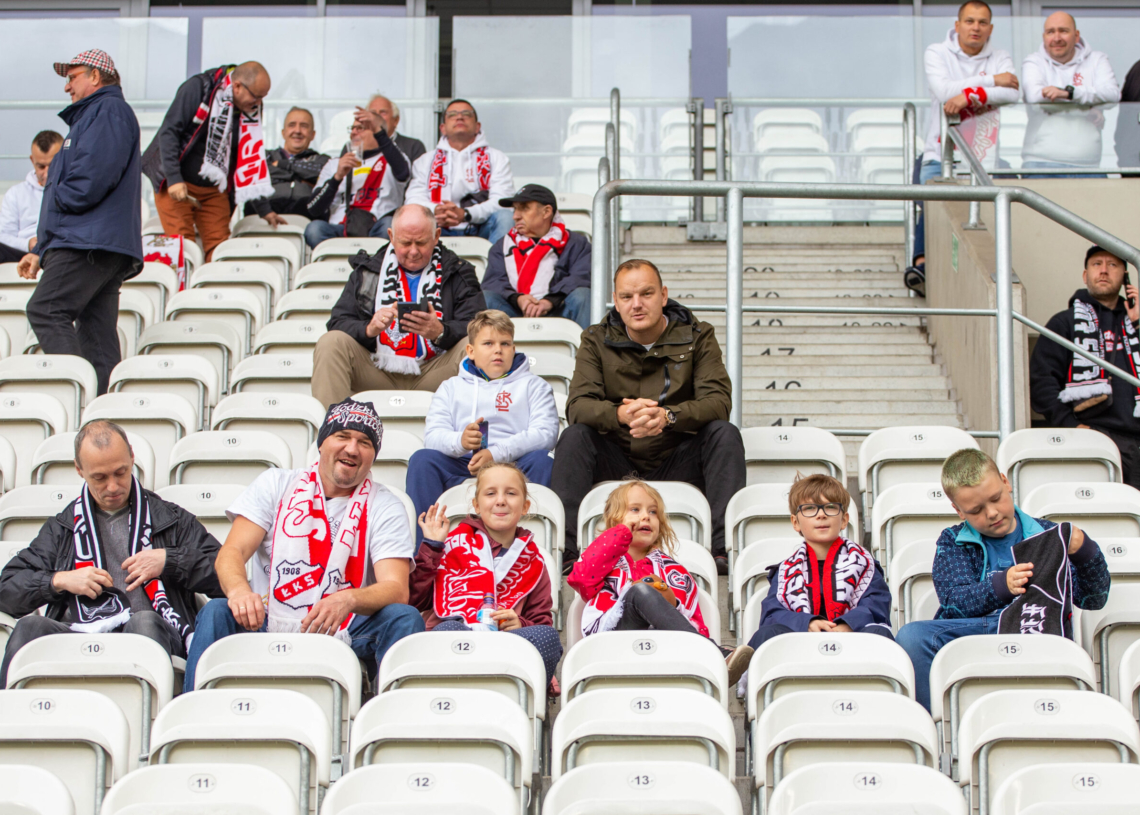 Doping kibiców ŁKS w meczu z Bruk-Bet Termaliką Nieciecza