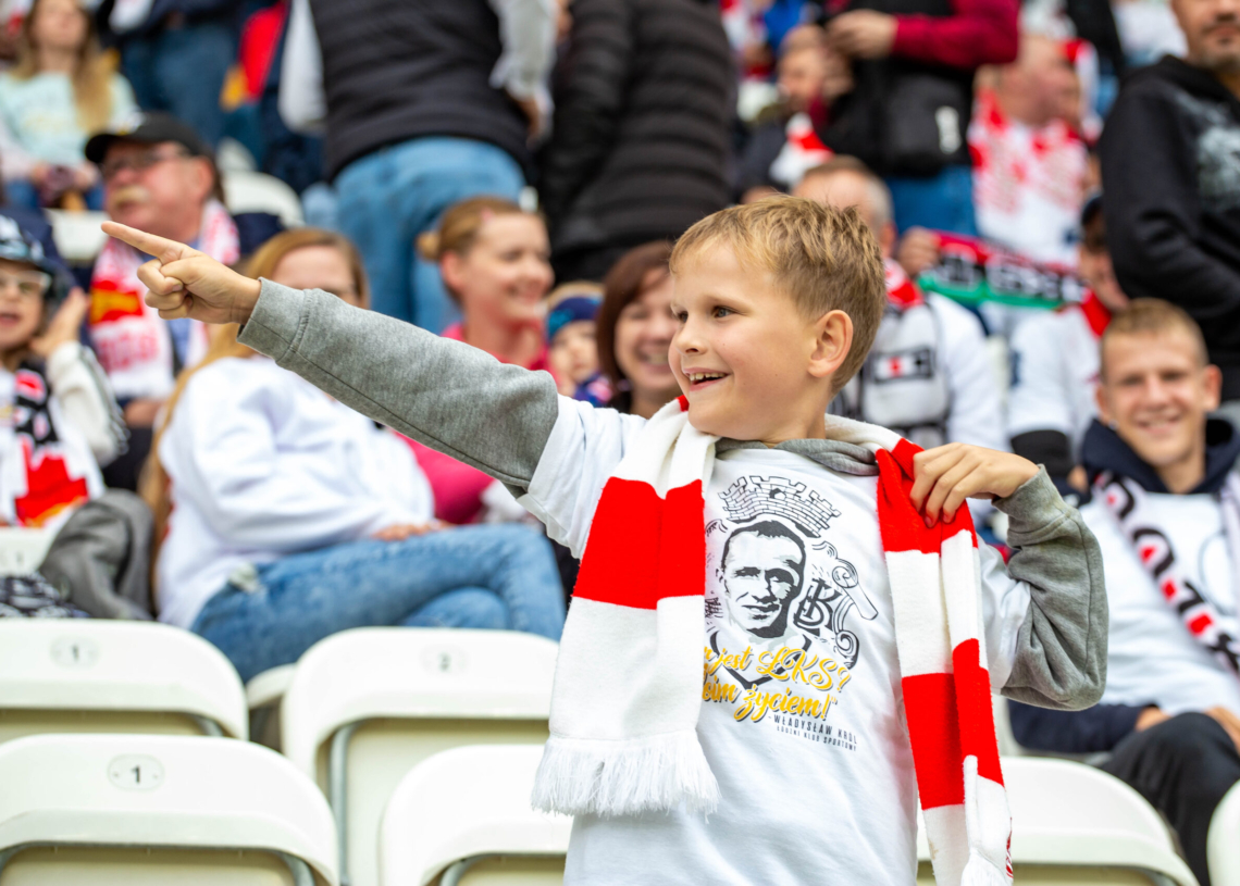 Doping kibiców ŁKS w meczu z Bruk-Bet Termaliką Nieciecza