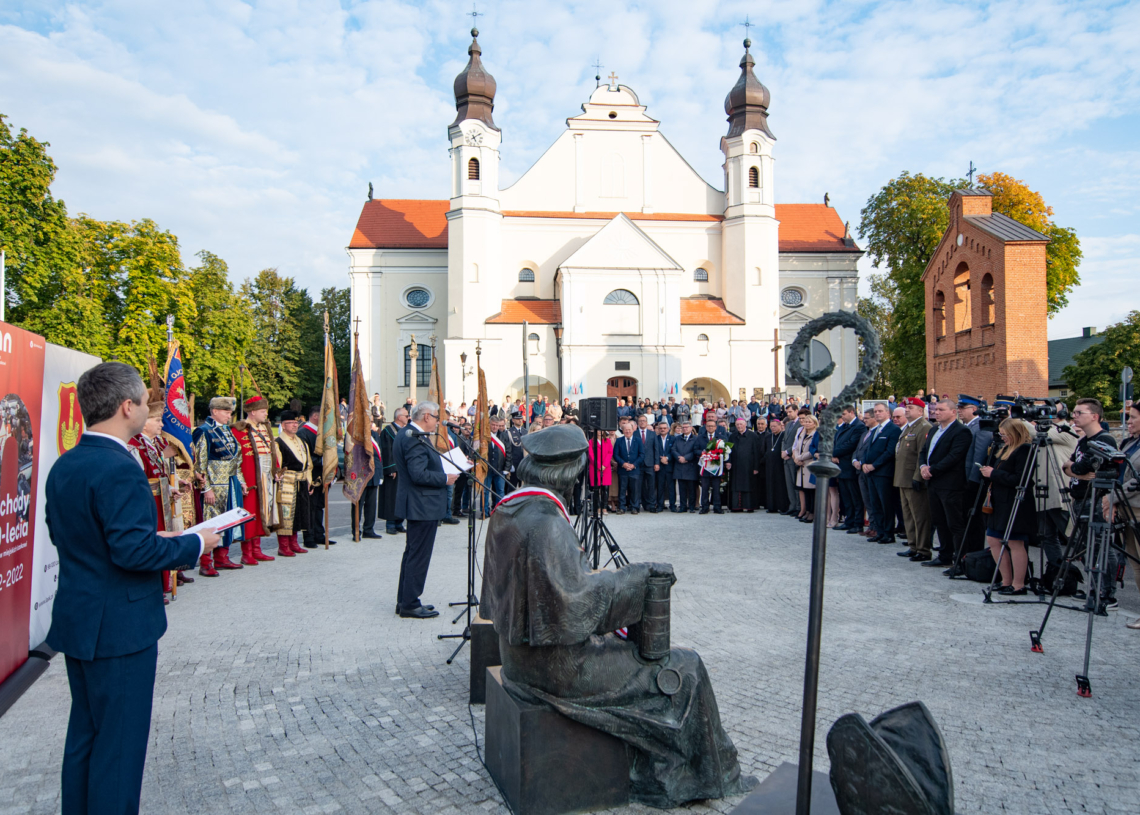 Pomnik Jana Łaskiego - odsłonięcie