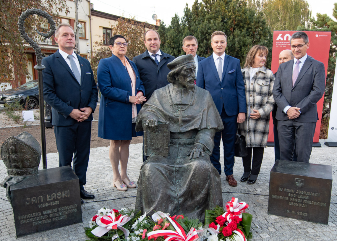Pomnik Jana Łaskiego - odsłonięcie