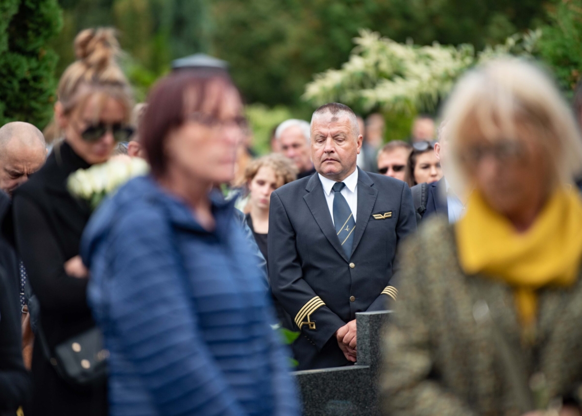 Pożegnanie Marty Macherowskiej i Macieja Jaśkiewicza, ofiar katastrofy lotniczej z Gliny