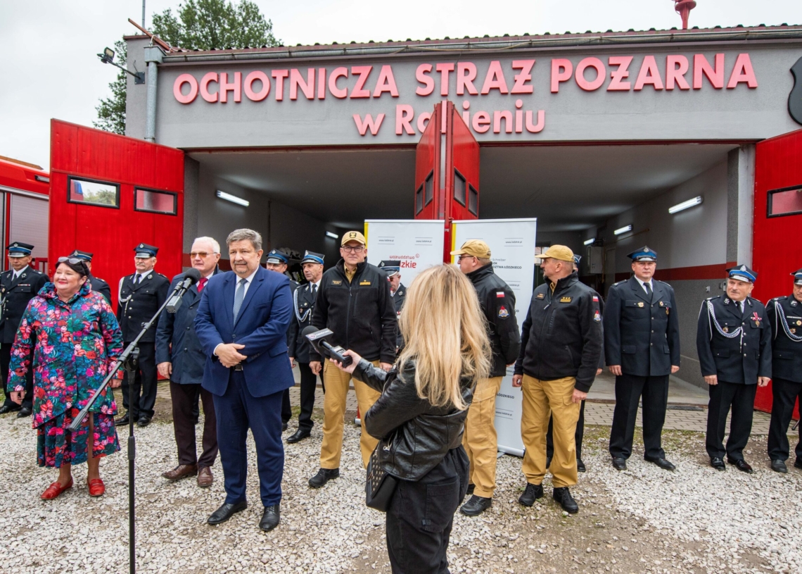 Finansowe wsparcie dla strażaków w Łódzkiem. Pomoc dla blisko 150 jednostek OSP