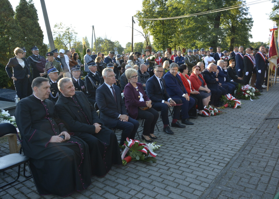 Sieradz pamięta o bohaterach II wojny światowej