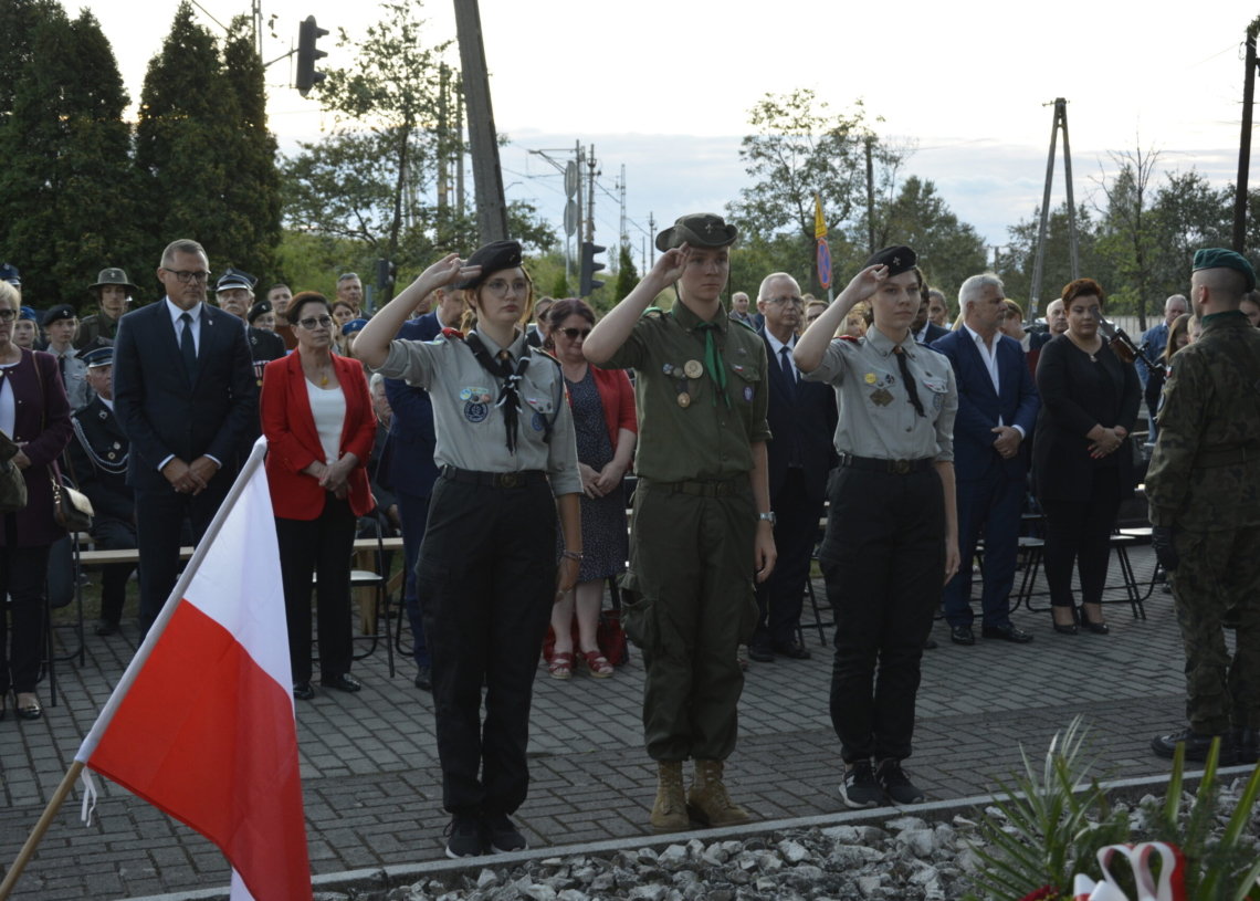 Sieradz pamięta o bohaterach II wojny światowej
