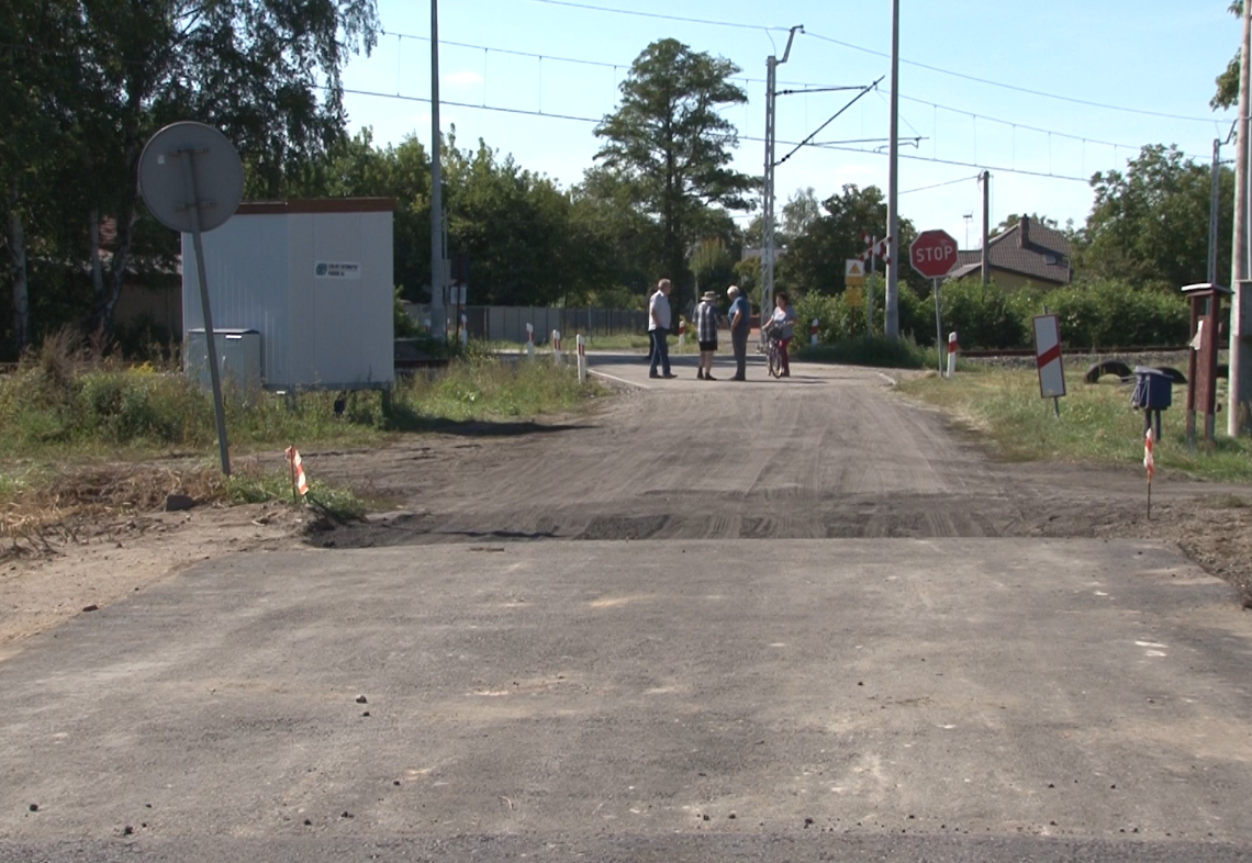 Absurd drogowy - Ochraniew koło Zduńskiej Woli