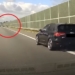 Pirat w audi na A2. Niemal wjechał w pieszych na autostradzie