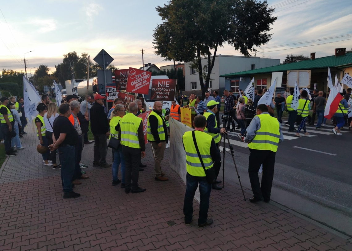 Protest na DK 12 w Błaszkach