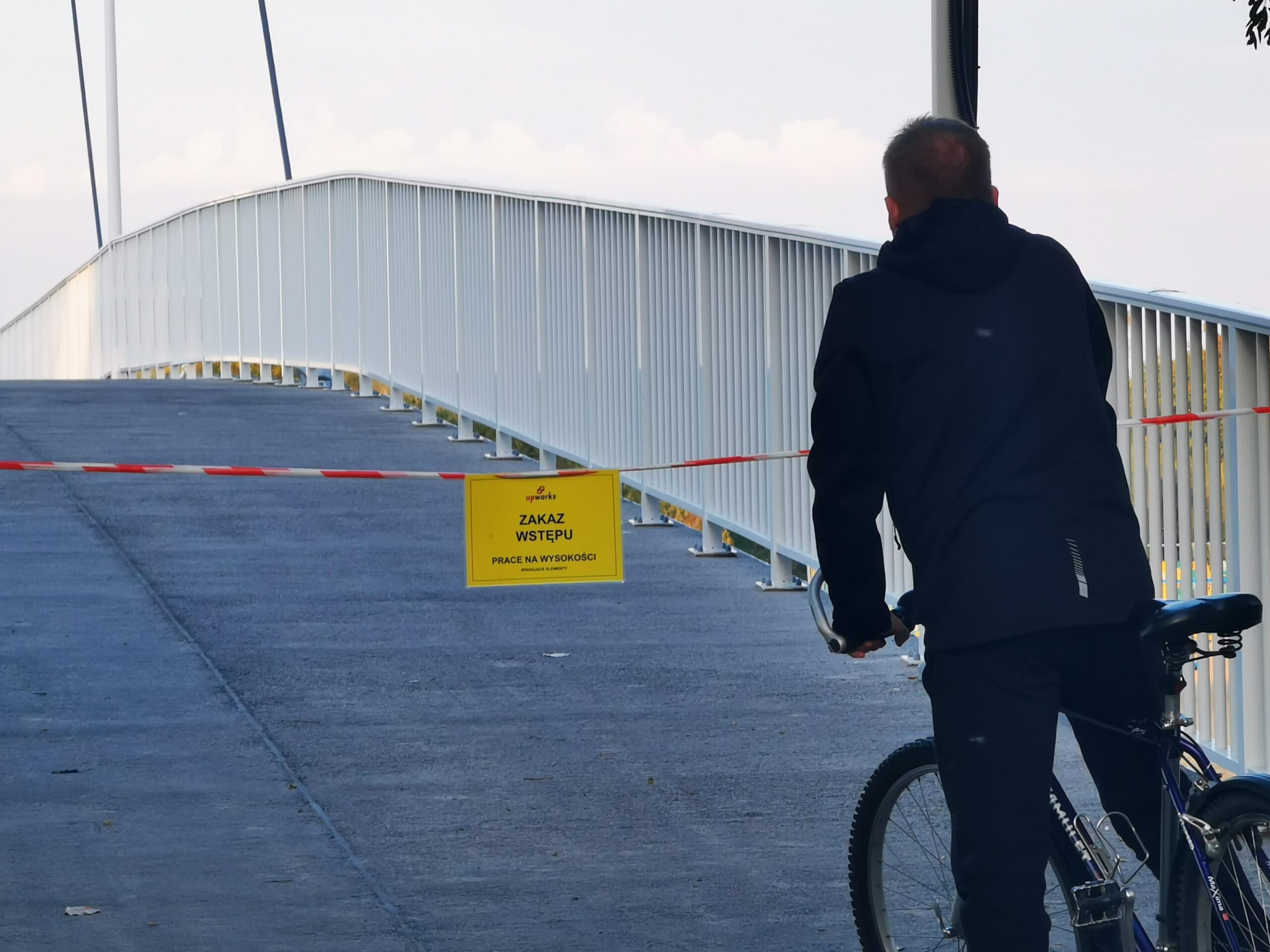 Biały most w Sieradzu znowu zamknięty