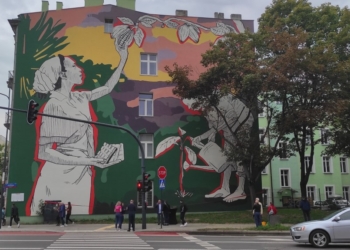 Zbiór ziaren kakaowca w Łodzi. Egzotyczny mural powstał w 8 dni