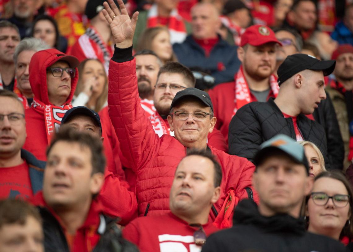 Doping kibiców podczas meczu Widzew Łódź - Raków Częstochowa