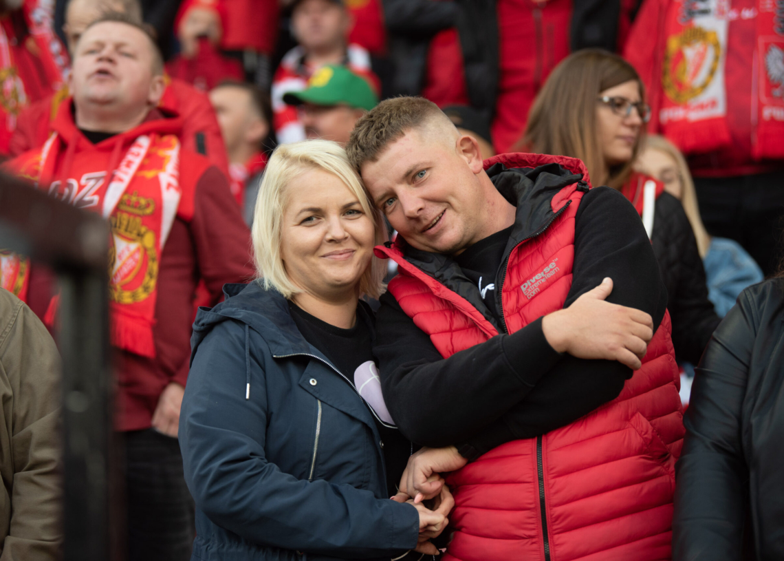 Doping kibiców podczas meczu Widzew Łódź - Raków Częstochowa