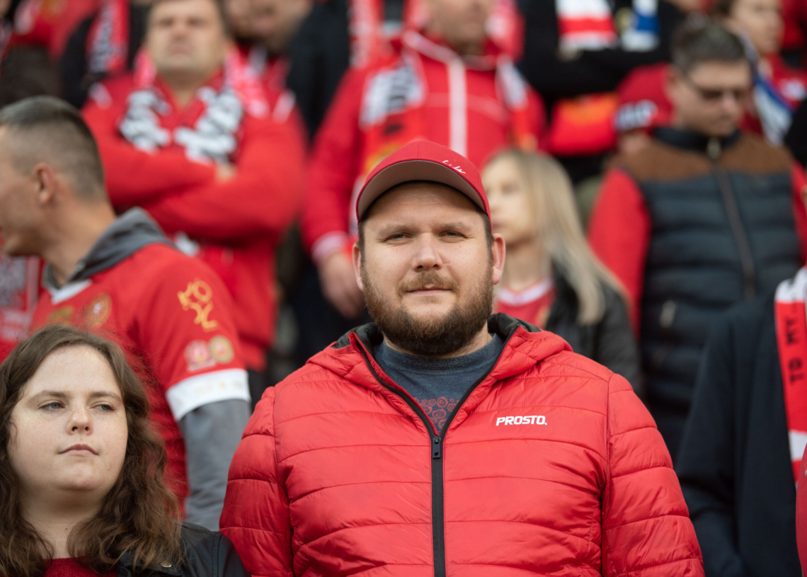 Doping kibiców podczas meczu Widzew Łódź - Raków Częstochowa