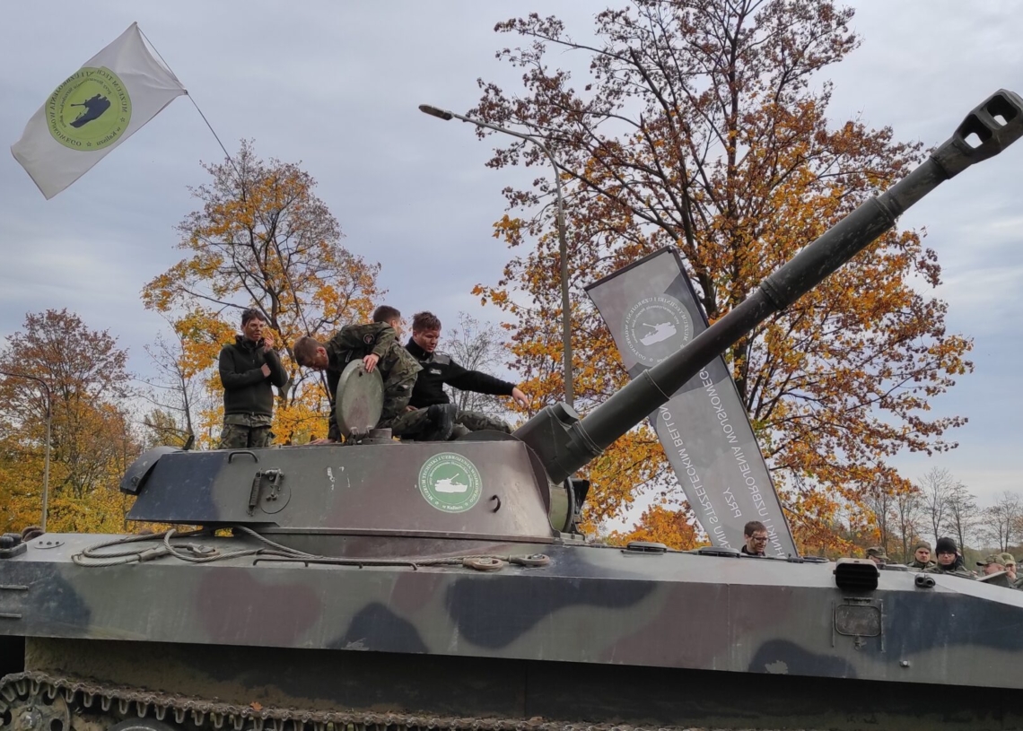 Dzień Otwarty Koszar w 15. Sieradzkiej Brygadzie Wsparcia Dowodzenia