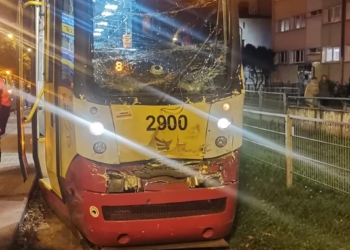 Wypadek na Limanowskiego. Zderzyły się dwa tramwaje, 7 osób rannych 3 Wypadek na Limanowskiego