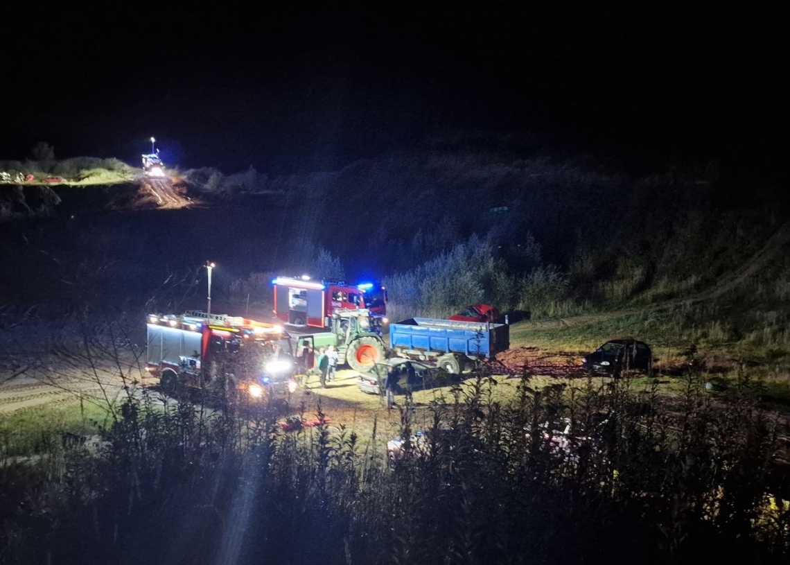 Nocne manewry strażaków