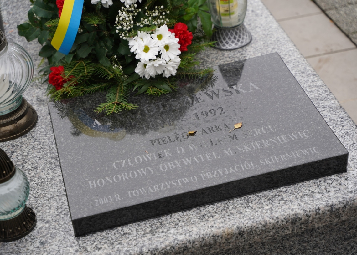 Władze Skierniewic odwiedziły groby swoich poprzedników