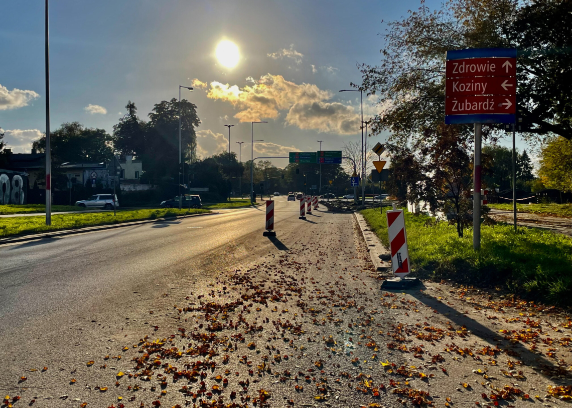 Utrudnienia dla pasażerów MPK-Łódź. Linia 4 i 14 zawieszone, kolejne osiem linii zmienia trasy