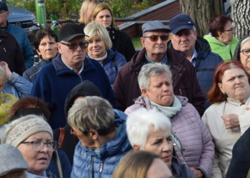 Protest przeciwko podwyżce stawek czynszów w Sieradzu