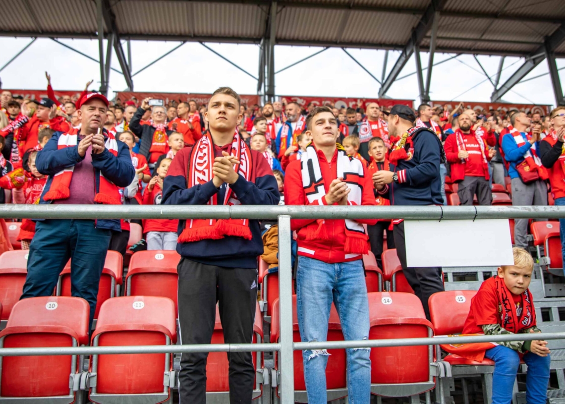 Widzew Łódź – Zagłębie Lubin na trybunach. Tak dopingowali kibice [ZDJĘCIA]