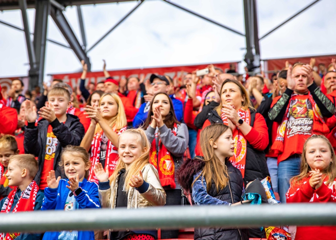 Widzew Łódź – Zagłębie Lubin na trybunach. Tak dopingowali kibice [ZDJĘCIA]