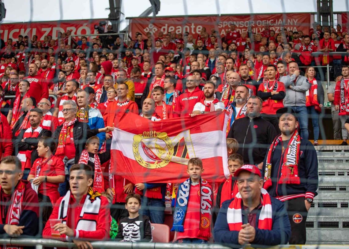 Widzew Łódź – Zagłębie Lubin na trybunach. Tak dopingowali kibice [ZDJĘCIA]