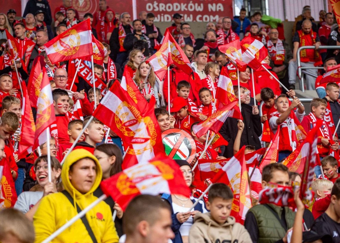 Widzew Łódź – Zagłębie Lubin na trybunach. Tak dopingowali kibice [ZDJĘCIA]
