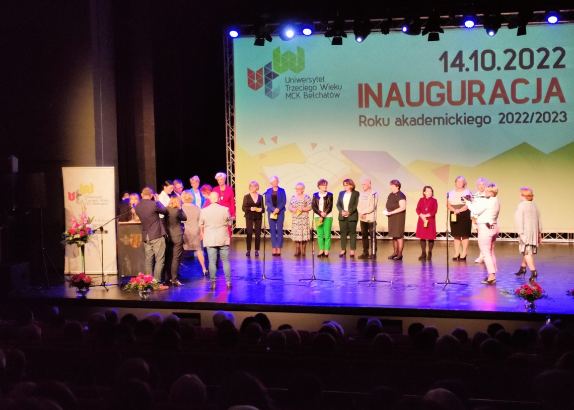 Słuchacze Uniwersytetu Trzeciego Wieku w Bełchatowie zainaugurowali nowy rok akademicki