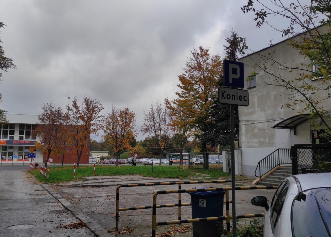 Straż miejska „poluje” na Retkini czy po prostu kierowcy parkują w miejscach niedozwolonych?
